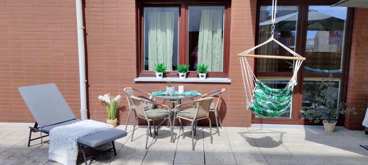 Apartament Amber Z Duzym Tarasem Apartment Kołobrzeg Exterior foto